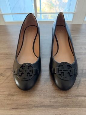 Tory Burch | Miller 35mm Leather Wedge Pumps | Black | Size 9.5